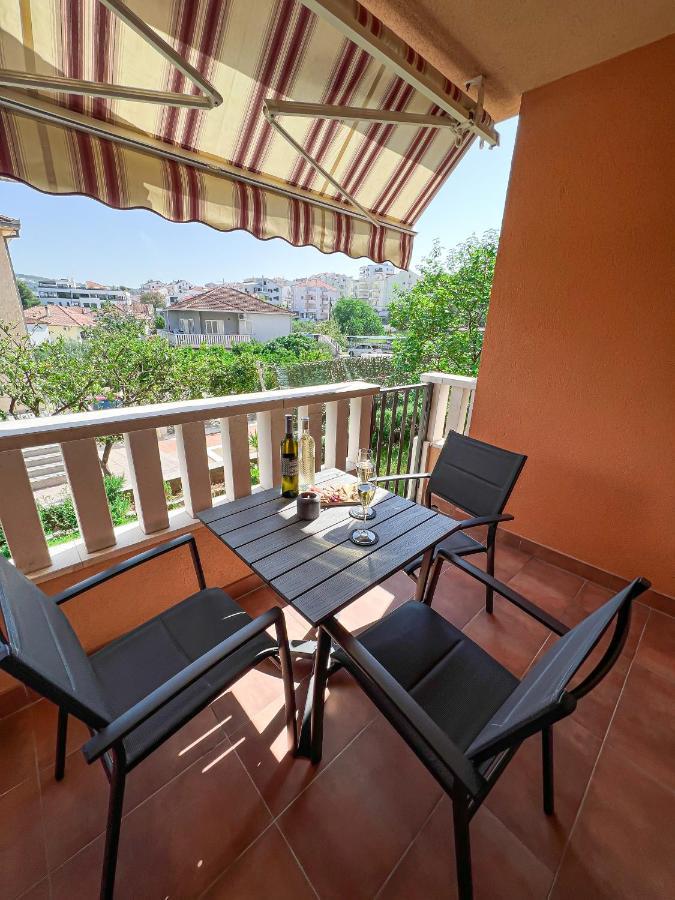 Holiday Star Apartment Trogir Luaran gambar